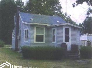 404 N 5th St #TOWNHOUSE, Oquawka, IL 61469