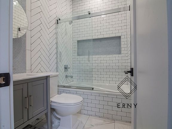 3rd image of 12 Belvidere St #4D