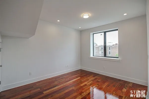 Rented by StayBK LLC | media 44