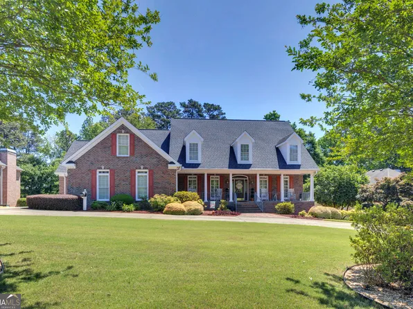 7157 S Dearing Rd, Covington, GA 30014