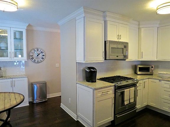 5th image of 8064 Pepperwood Dr