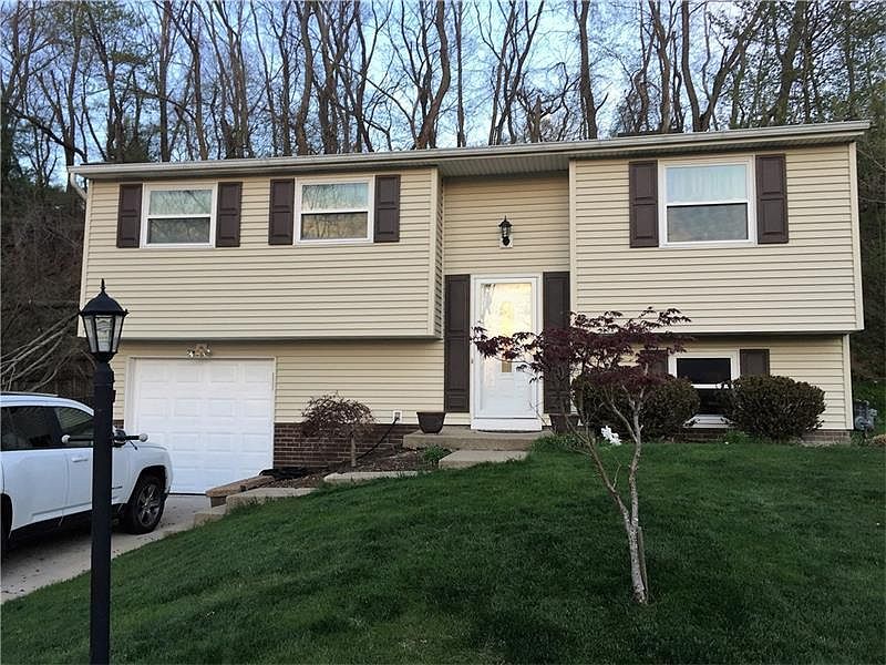 1st image of 2873 Amy Dr