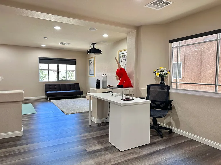9929 Baystone St — Photo 23