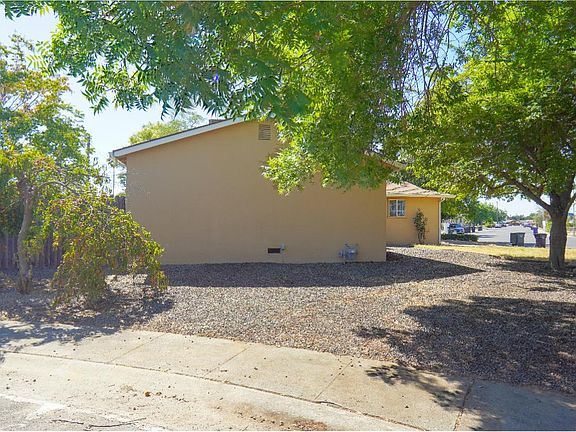5th image of 3220 Portsmouth Dr