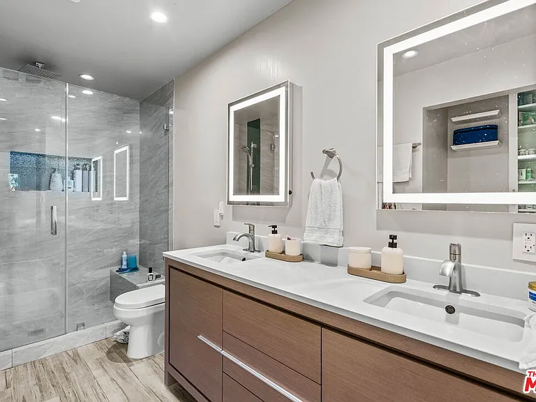 2909 Arizona Ave #15 — Photo 19
