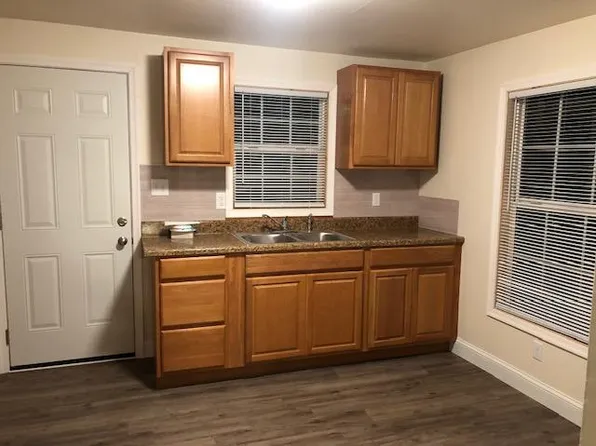 722 6th St, Pocomoke City, MD 21851