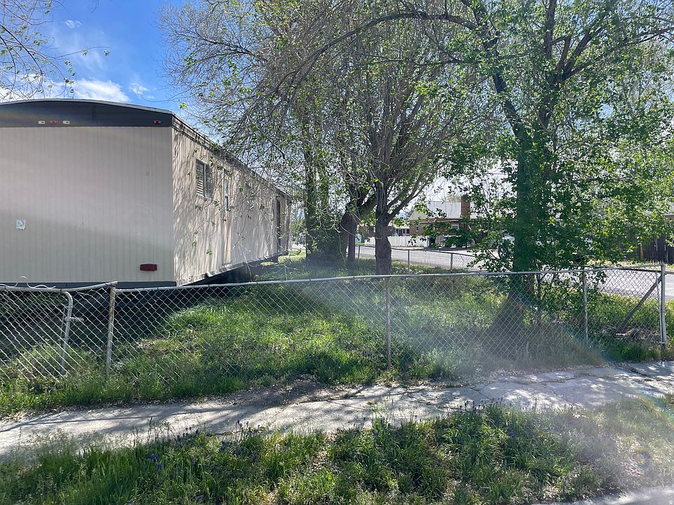 2nd image of 2813 S Spencer Ave