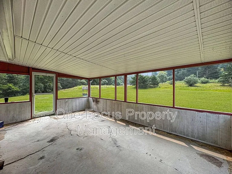 214 Dennison Rd — Photo 14