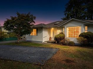 950 McDonald St, Duncan, BC V9L1Z1
