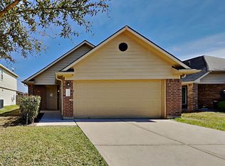 8618 Chaletford Dr, Houston, TX 77044
