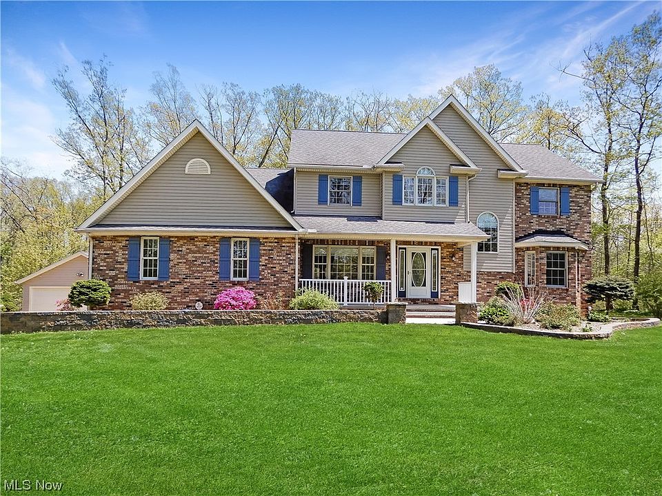 1st image of 4645 Riverwood Dr