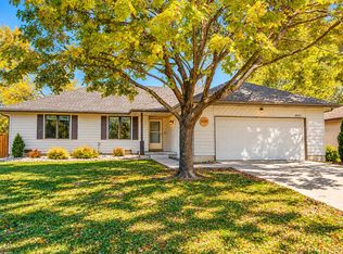 4851 E Weeping Willow Lane, Springfield, MO 65809