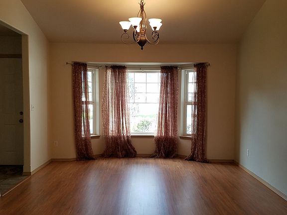 5th image of 14716 147th St E