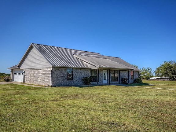 3rd image of 8304 Highway 34 N