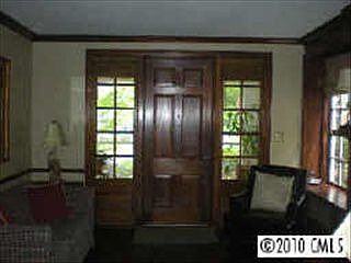 4th image of 1002 Hillside Dr
