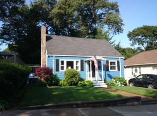 35 Goethe St, West Roxbury, MA 02132
