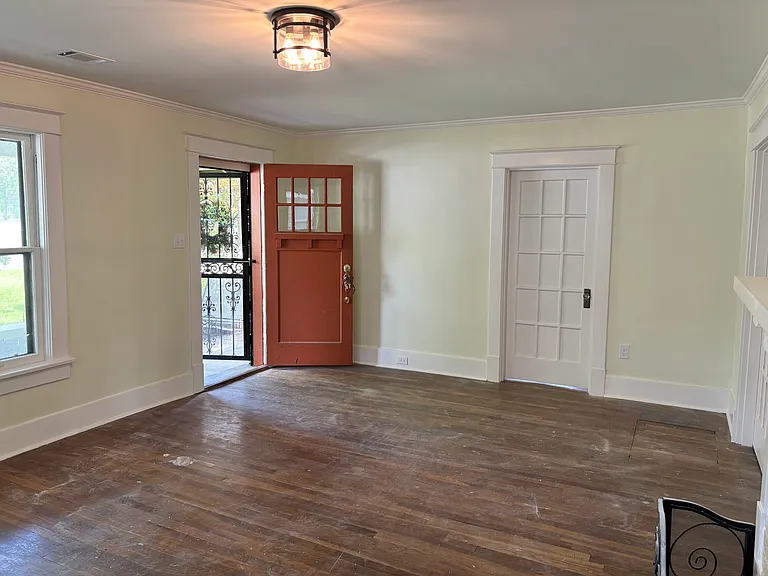 515 Alexander St — Photo 12