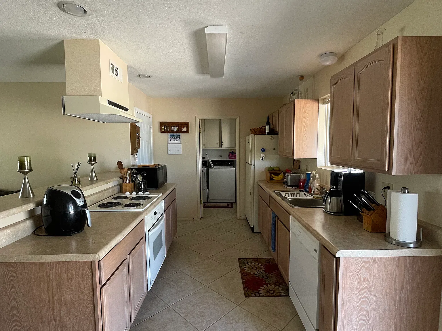 2 bed, 995 sqft, $1,650 — Photo 4