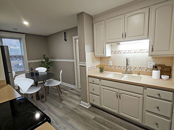 kitchen virtually staged