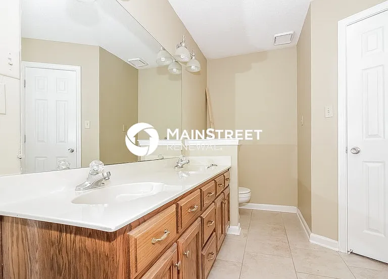 8866 Breeze Way — Photo 14