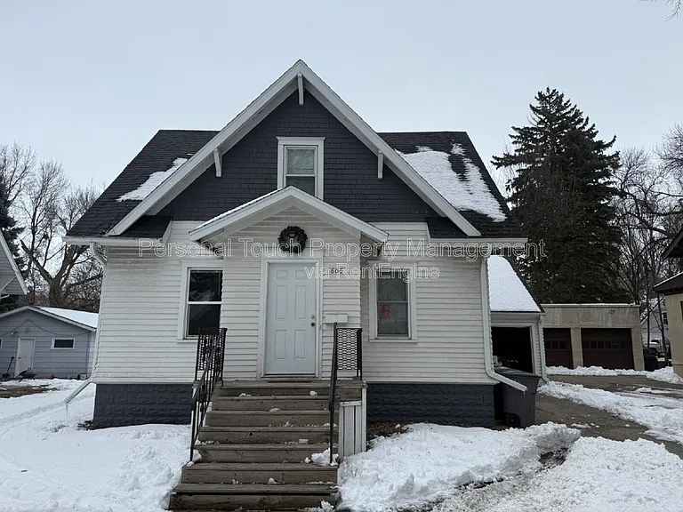 606 5th St S — Photo 34