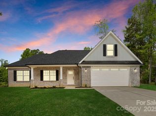 2464 Primm Rd, Charlotte, NC 28216