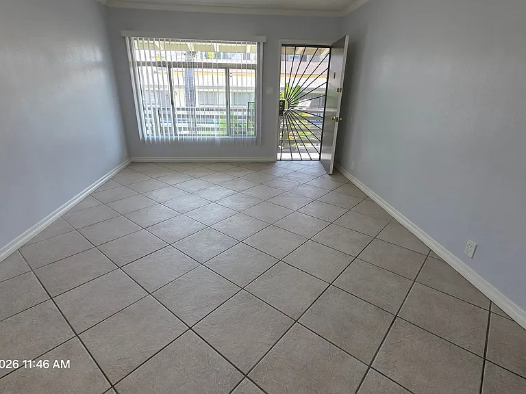 1104-1108 N Monterey St — Photo 9