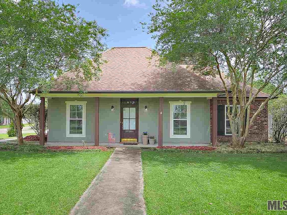 1st image of 39386 Lakepoint Dr