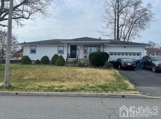 1 Patricia Ave, Colonia, NJ 07067