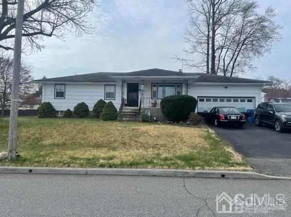 1 Patricia Ave, Colonia, NJ 07067