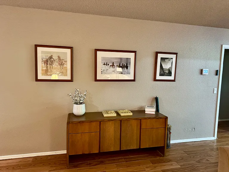 Living room 2
