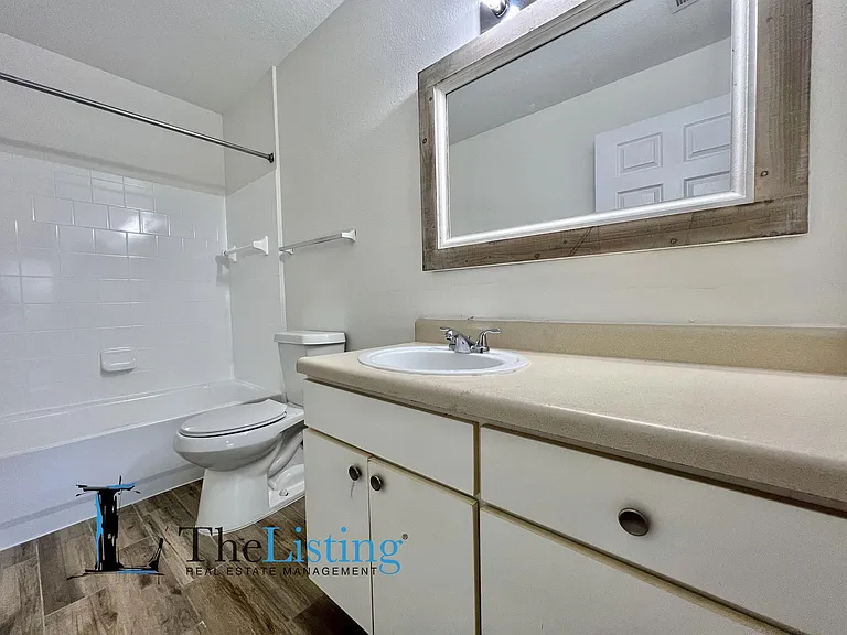 9126 Lake Chase Island Way — Photo 12