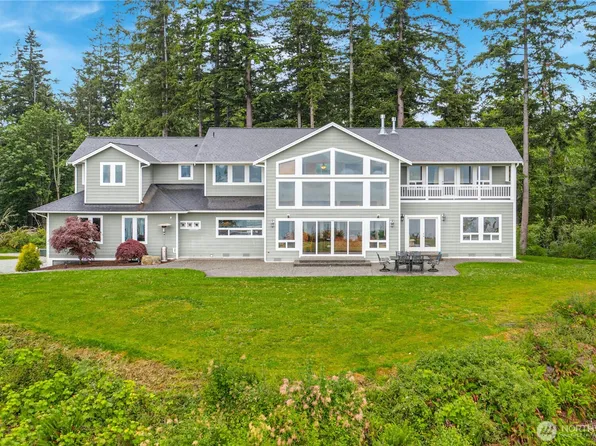 4075 Preserve Drive, Camano Island, WA 98282