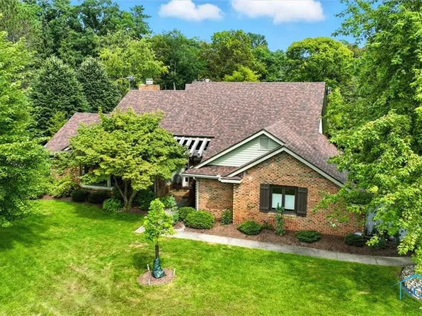 4804 Princess Ct, Sylvania, OH 43560