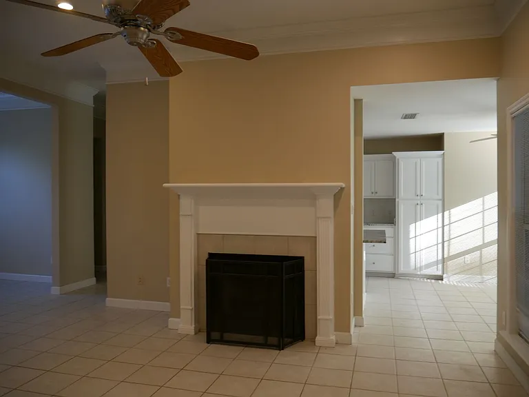 4906 Timberwood Dr — Photo 10