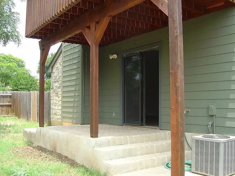 1701 Horseshoe Cir — Photo 19