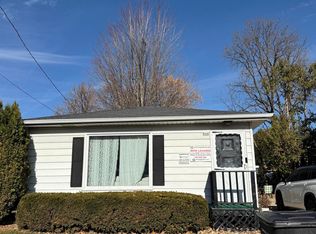 848 Woodland Ave, Oshkosh, WI 54901