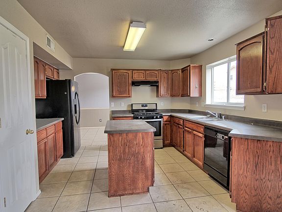 5th image of 11836 Mesquite Lake Ln