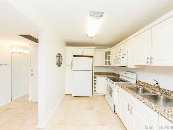 4th image of 3675 N Country Club Dr APT 2603