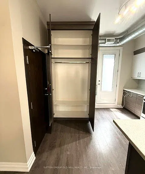 259 Gerrard St E #2A — Photo 6