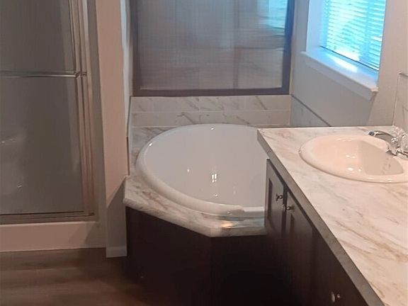 4th image of 1201 S Chestnut Street #601