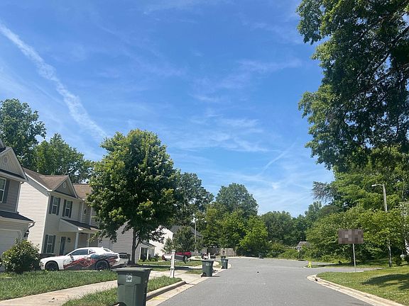 4th image of 2209 Matthew Oaks Ct