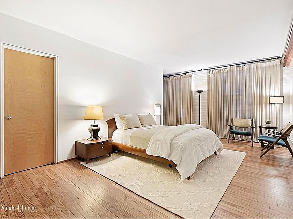 4th image of 148 Franklin St Floor 5