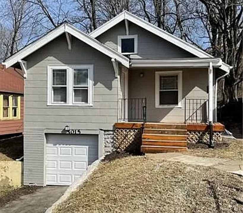 5015 Michigan Ave