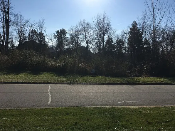 1906 Ashford Dr, Goshen, KY 40026
