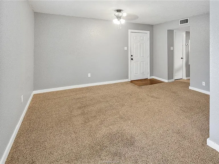 1601 Brentwood Dr #A — Photo 13