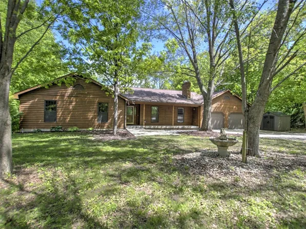 3092 Deer Trl, Decatur, IL 62521