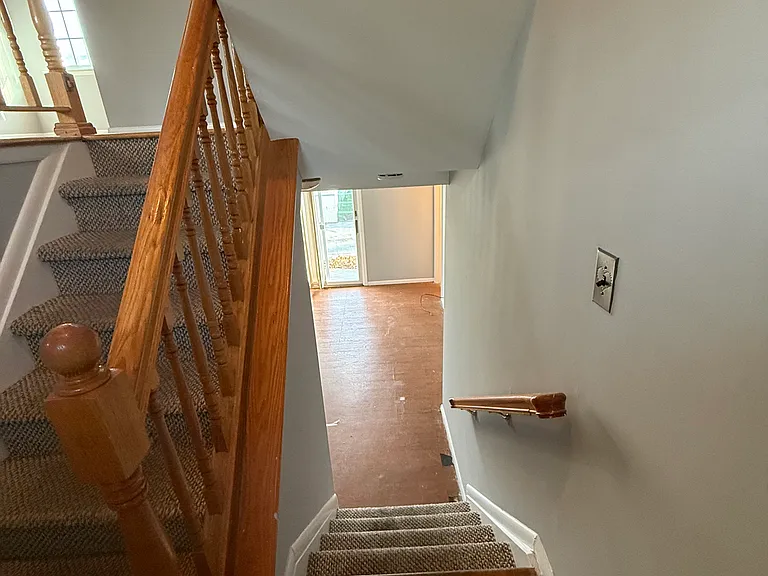 1023 Amethyst Dr — Photo 8