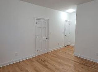 127 E 54th St #2B, Brooklyn, NY 11203