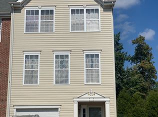 45554 Mallard Point Ter, Sterling, VA 20165
